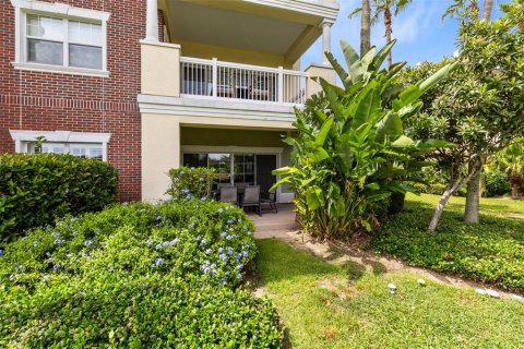 Condo in Kissimmee, Florida, 3 bedrooms  № 2266895 - photo 25