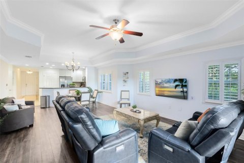 Condo in Kissimmee, Florida, 3 bedrooms  № 2266895 - photo 12