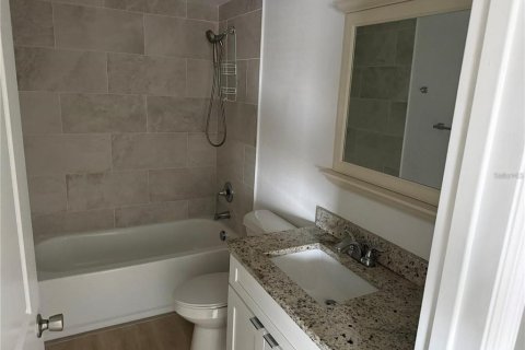 Appartement à louer à Clermont, Floride: 2 chambres, 82.13 m2 № 2430421 - photo 6