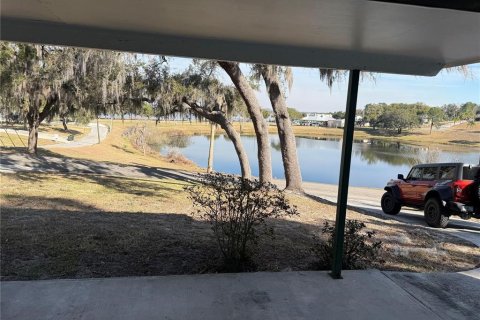 Appartement à louer à Clermont, Floride: 2 chambres, 82.13 m2 № 2430421 - photo 2