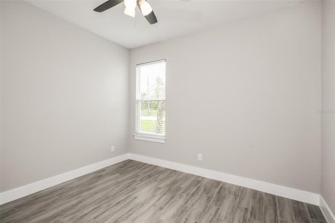 Casa en alquiler en Kissimmee, Florida, 4 dormitorios, 149.11 m2 № 2112984 - foto 10