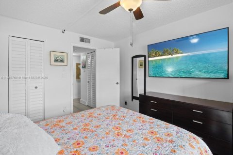 Condominio en venta en Sunrise, Florida, 1 dormitorio, 59.46 m2 № 1851908 - foto 23