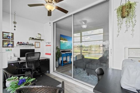 Condominio en venta en Sunrise, Florida, 1 dormitorio, 59.46 m2 № 1851908 - foto 15