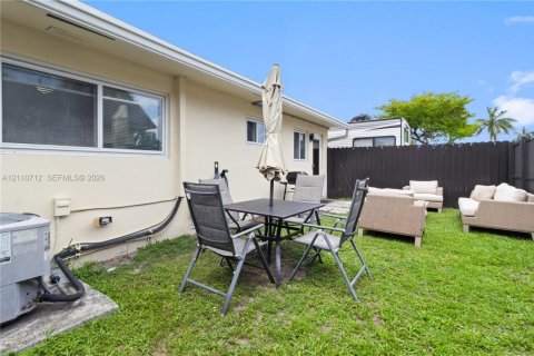 Villa ou maison à louer à Dania Beach, Floride: 1 chambre, 73.39 m2 № 2426596 - photo 15