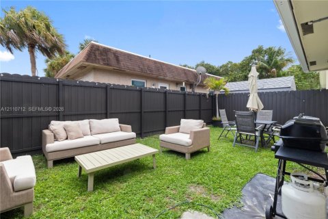 Villa ou maison à louer à Dania Beach, Floride: 1 chambre, 73.39 m2 № 2426596 - photo 14
