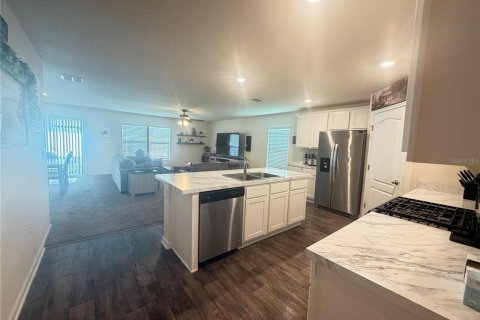Villa ou maison à vendre à Bunnell, Floride: 4 chambres, 172.98 m2 № 2338934 - photo 7