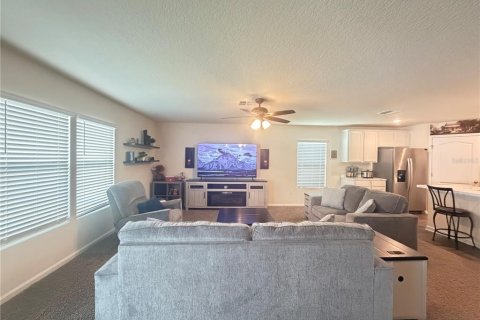 Villa ou maison à vendre à Bunnell, Floride: 4 chambres, 172.98 m2 № 2338934 - photo 13