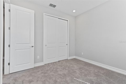Touwnhouse à louer à Wesley Chapel, Floride: 3 chambres, 190.17 m2 № 2118068 - photo 17