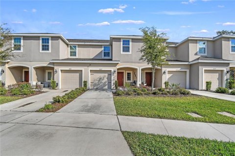 Adosado en venta en Orlando, Florida, 3 dormitorios, 126.25 m2 № 1582306 - foto 2