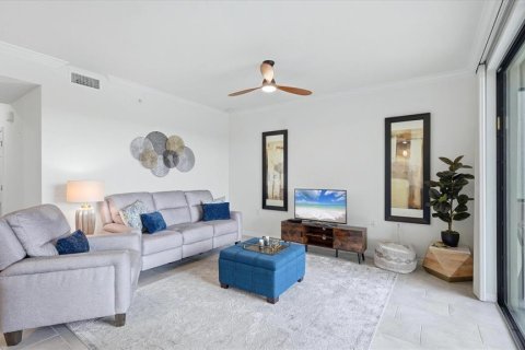 Condo in Lakewood Ranch, Florida, 2 bedrooms in LAKEWOOD NATIONAL № 2220824 - photo 21