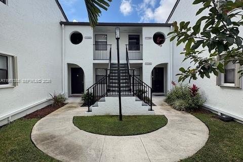 Condominio en alquiler en Pembroke Pines, Florida, 2 dormitorios, 91.04 m2 № 2023277 - foto 16