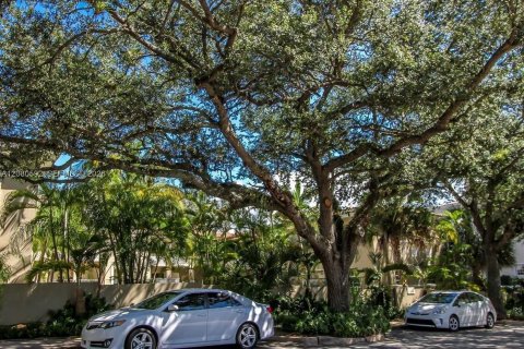 Appartement à louer à Coral Gables, Floride: 1 chambre, 64.1 m2 № 2340343 - photo 21