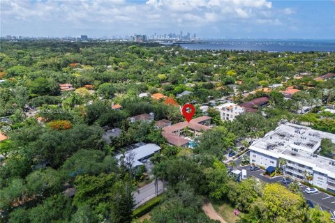 Appartement à louer à Coral Gables, Floride: 1 chambre, 64.1 m2 № 2340343 - photo 25