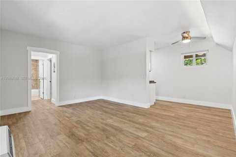 Appartement à louer à Coral Gables, Floride: 1 chambre, 64.1 m2 № 2340343 - photo 6