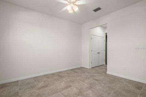 House in Palmetto, Florida 5 bedrooms, 339.19 sq.m. № 1856353 - photo 9