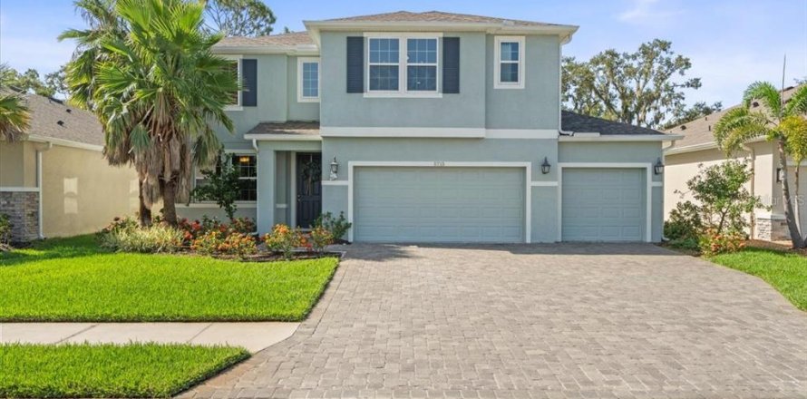 House in Palmetto, Florida 5 bedrooms, 339.19 sq.m. № 1856353