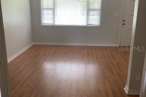 Casa en alquiler en Tampa, Florida, 3 dormitorios, 107.77 m2 № 1787847 - foto 6