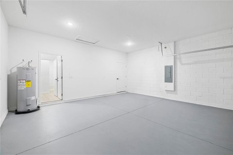Villa ou maison à vendre à Poinciana, Floride: 4 chambres, 149.39 m2 № 2413753 - photo 29