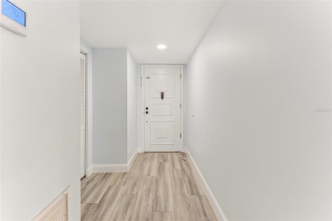 Купить кондоминиум в Дейтона-Бич, Флорида 13 комнат, 154.03м2, № 1552373 - фото 9