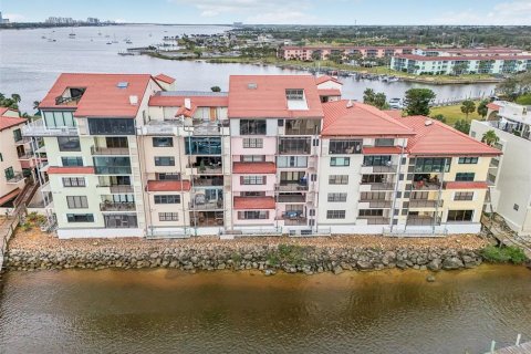 Купить кондоминиум в Дейтона-Бич, Флорида 13 комнат, 154.03м2, № 1552373 - фото 2
