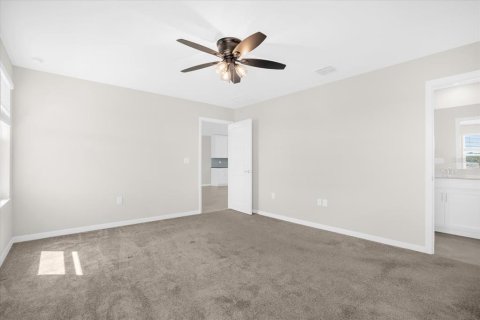 Villa ou maison à vendre à Mount Dora, Floride: 4 chambres, 171.87 m2 № 1843131 - photo 10