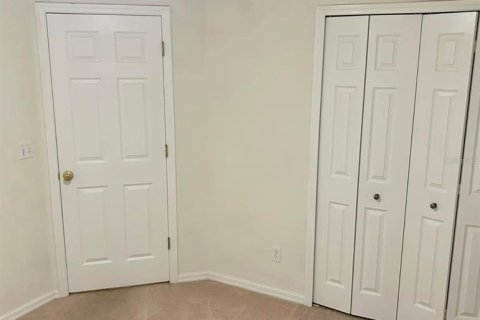 Villa ou maison à louer à Groveland, Floride: 3 chambres, 151.99 m2 № 2388713 - photo 7