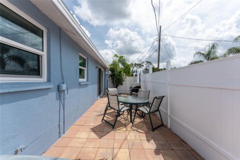 Copropriété à vendre à Englewood, Floride: 2 chambres, 65.03 m2 № 2229210 - photo 29