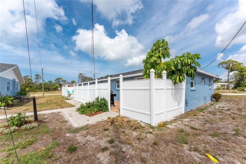 Copropriété à vendre à Englewood, Floride: 2 chambres, 65.03 m2 № 2229210 - photo 30