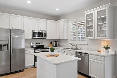 House in Safety Harbor, Florida 3 bedrooms, 242.1 sq.m. № 2395915 - photo 22