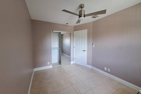 Condo in Coral Springs, Florida, 2 bedrooms  № 2384868 - photo 14