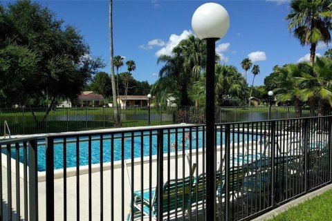 Condo in Coral Springs, Florida, 2 bedrooms  № 2384868 - photo 19