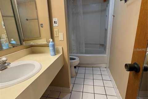 Condo in Haines City, Florida, 2 bedrooms  № 2235558 - photo 7