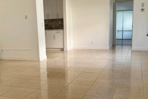 Condo in Delray Beach, Florida, 1 bedroom  № 1800881 - photo 8