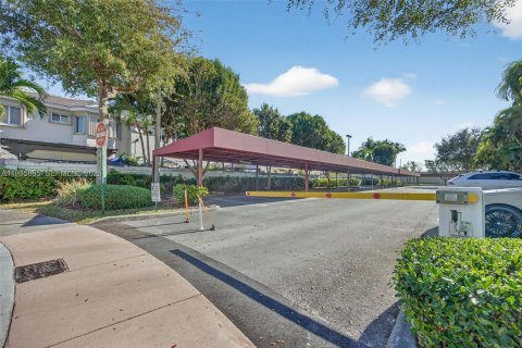 Commercial property in Miami, Florida № 1994087 - photo 21