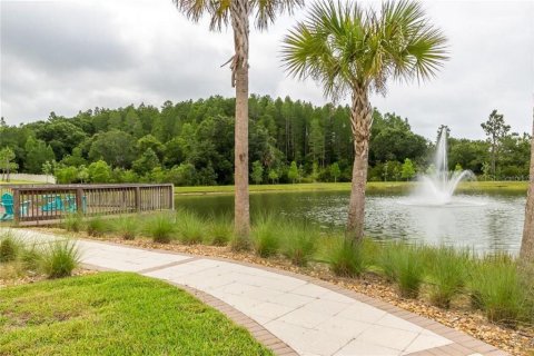 Townhouse in Wesley Chapel, Florida 3 bedrooms, 172.15 sq.m. № 1912961 - photo 25