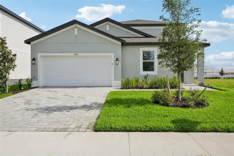 House in Palmetto, Florida 5 bedrooms, 255.39 sq.m. № 2236958