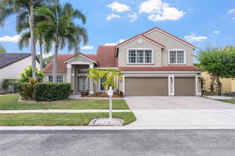 House in Pembroke Pines, Florida 5 bedrooms, 298.68 sq.m. № 1988210 - photo 1