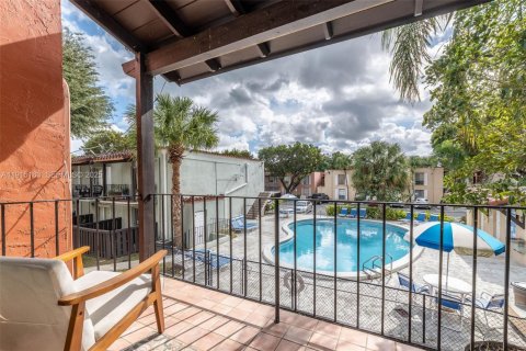 Купить кондоминиум в Майами, Флорида 2 спальни, 88.72м2, № 1982850 - фото 15