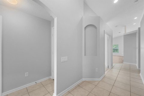 Villa ou maison à vendre à Kissimmee, Floride: 3 chambres, 167.78 m2 № 2416243 - photo 12