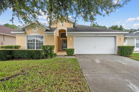 Villa ou maison à vendre à Kissimmee, Floride: 3 chambres, 167.78 m2 № 2416243 - photo 3