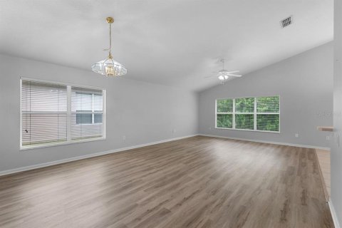 Villa ou maison à vendre à Kissimmee, Floride: 3 chambres, 167.78 m2 № 2416243 - photo 16