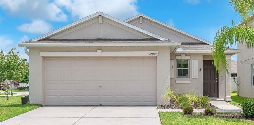 House in Wimauma, Florida 3 bedrooms, 134.8 sq.m. № 1798450