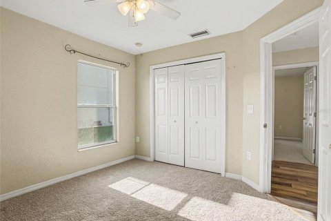 House in Auburndale, Florida 3 bedrooms, 156.54 sq.m. № 2306393 - photo 22