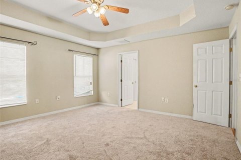 House in Auburndale, Florida 3 bedrooms, 156.54 sq.m. № 2306393 - photo 17