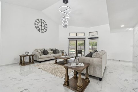 Casa en venta en Clearwater, Florida, 5 dormitorios, 306.86 m2 № 1822539 - foto 26