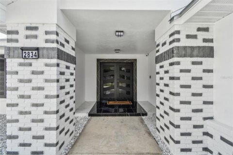 Casa en venta en Clearwater, Florida, 5 dormitorios, 306.86 m2 № 1822539 - foto 11