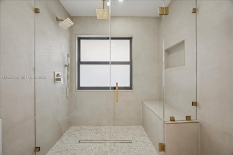 Villa ou maison à vendre à Coral Springs, Floride: 5 chambres, 194.91 m2 № 2008579 - photo 26