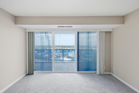 Condo in Fort Lauderdale, Florida, 2 bedrooms  № 2186668 - photo 4
