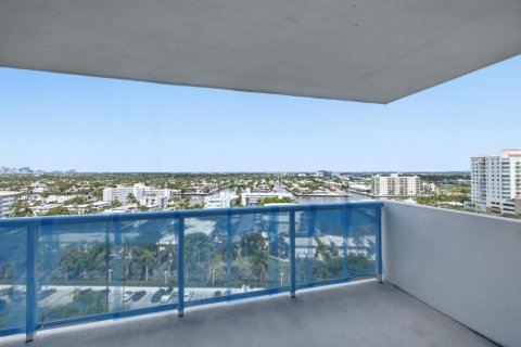 Condo in Fort Lauderdale, Florida, 2 bedrooms  № 2186668 - photo 13