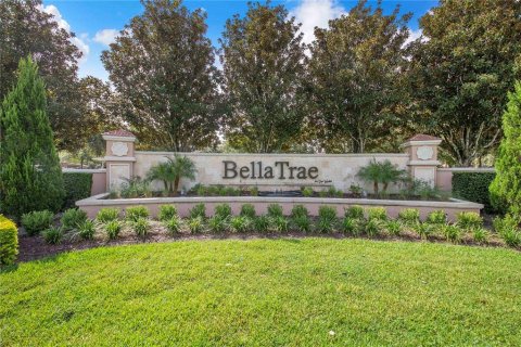 Condo in Davenport, Florida, 2 bedrooms  № 2396866 - photo 24